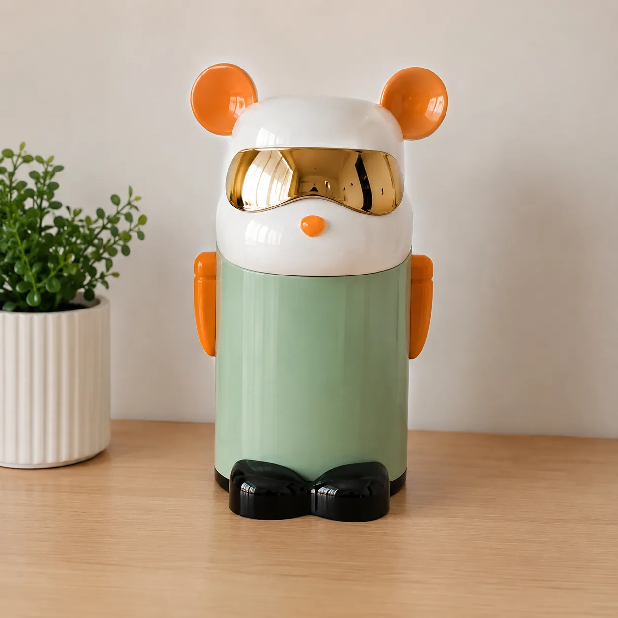 Cool Bear Trash Bin 5