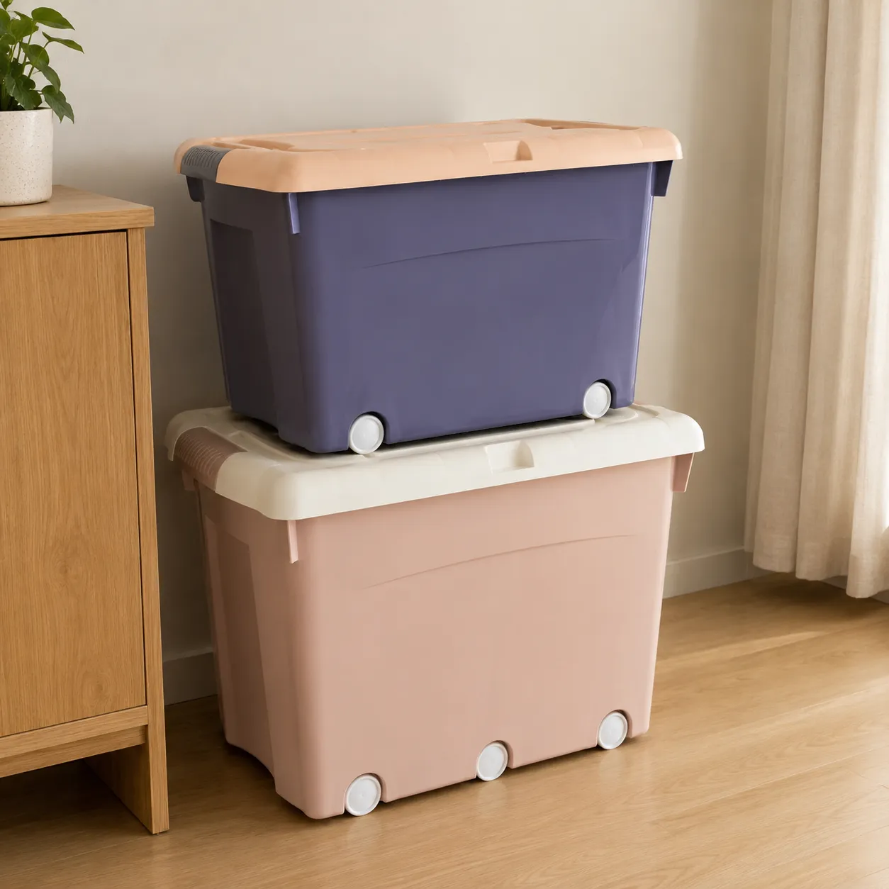 Big storage box -72 Litres ( with side Locks) 4